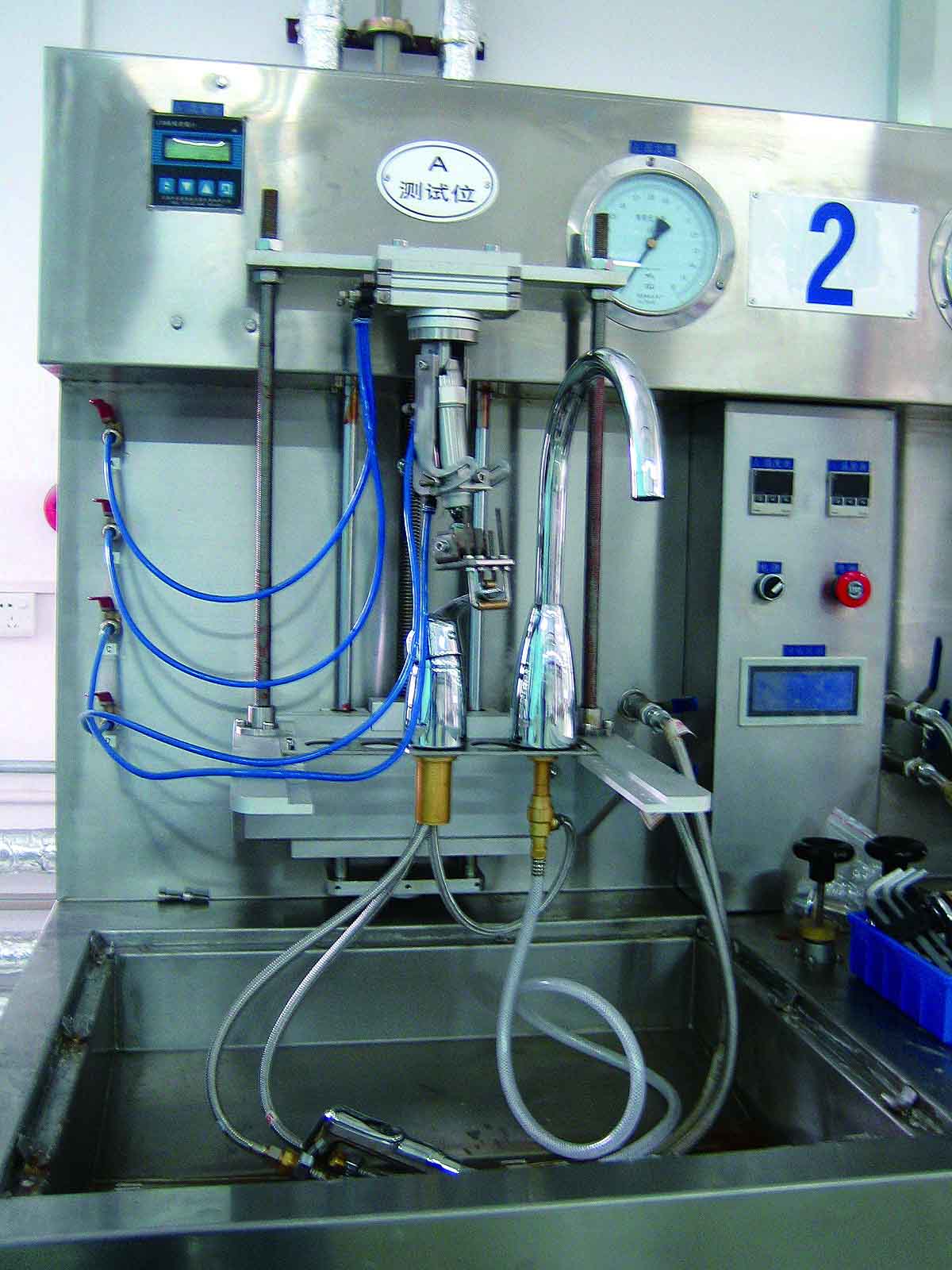 水龍頭壽命試驗機(jī)